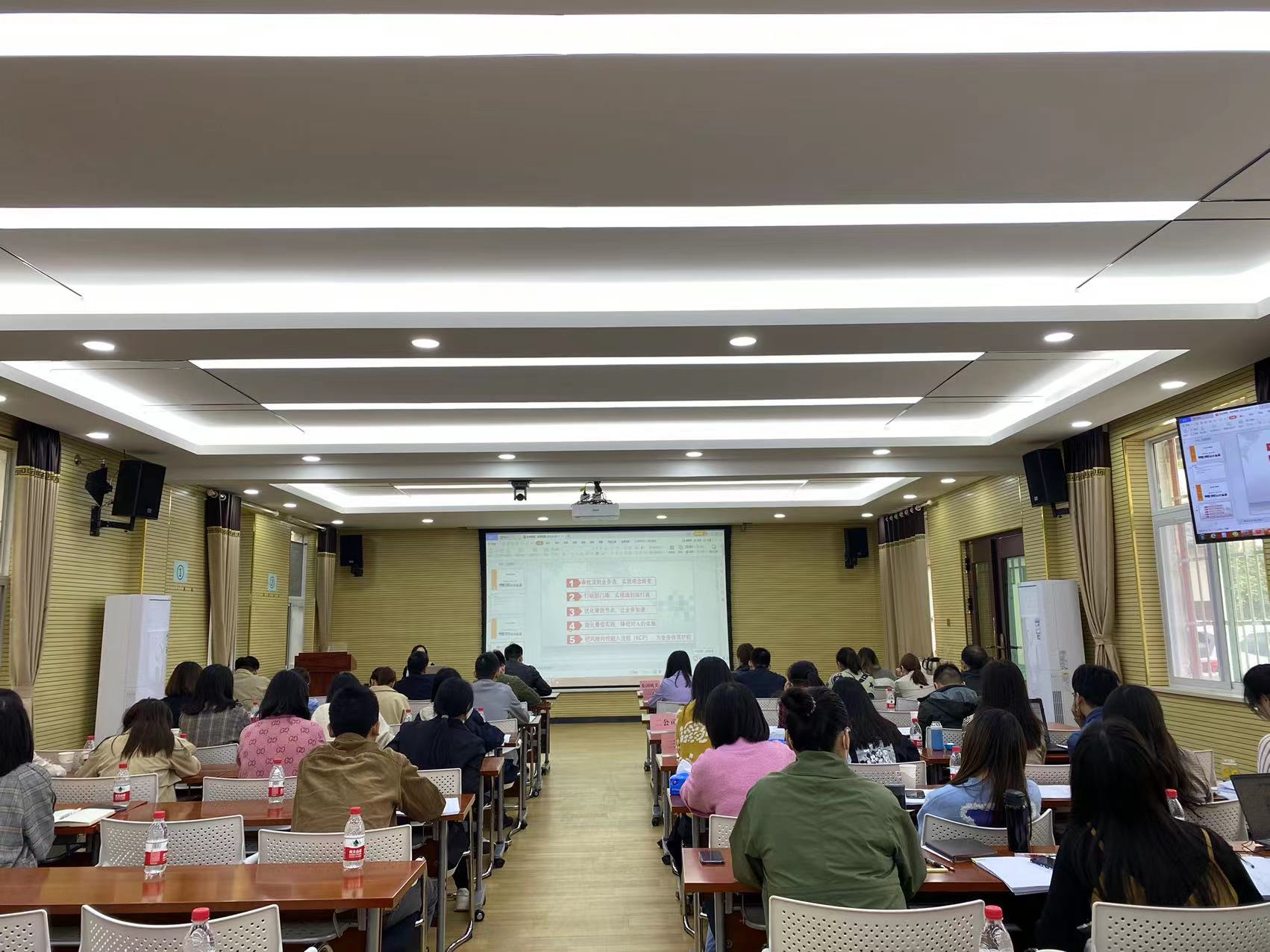 AG8�콢����(�й�)������ҳ